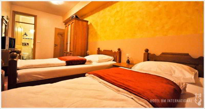 Hotel Bm International SJJ Esterno foto