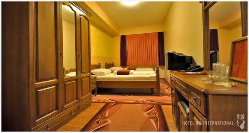 Hotel Bm International SJJ Esterno foto