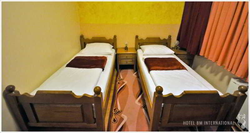 Hotel Bm International SJJ Esterno foto